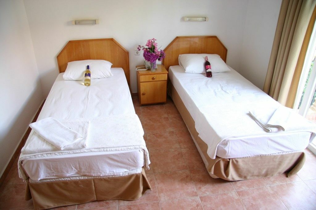Hibiscus Apartments มาร์มาริส ภายนอก รูปภาพ